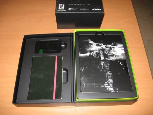 Call Of Duty: Modern Warfare 3 - Распаковка Call of Duty:Modern Warfare 3 Hardened Edition!